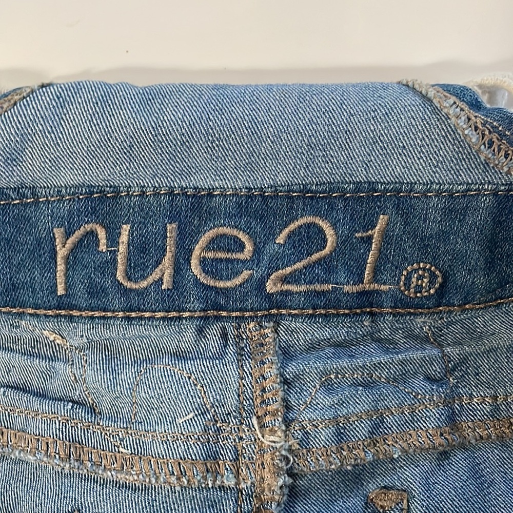 Rue 21 bib shorts - Picture 6 of 7